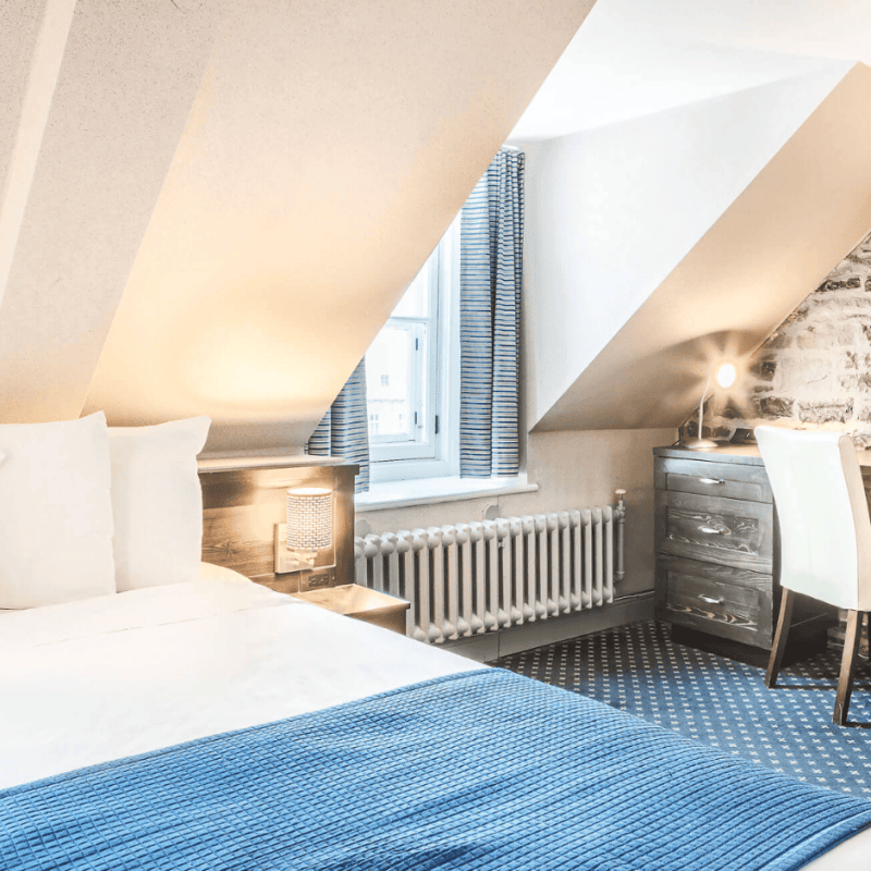 chambre hotel louisbourg