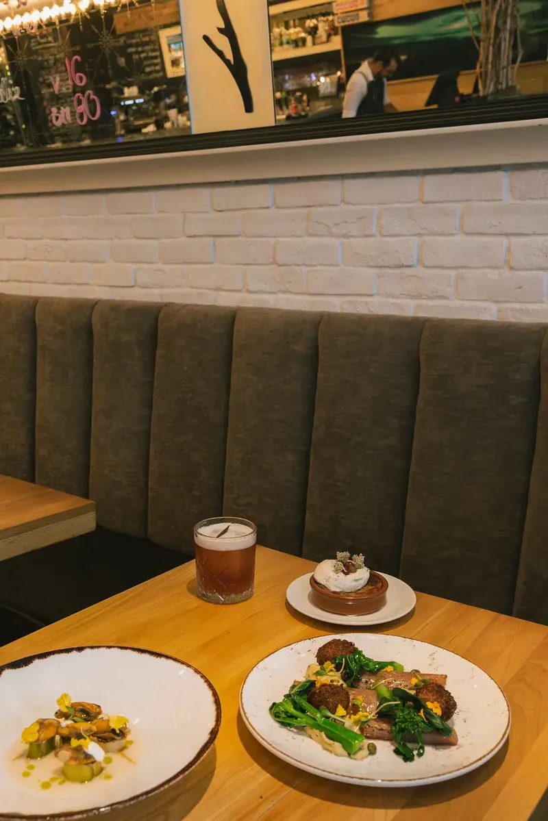 Moules fumées de Carleton, maquereau fumé et clafoutis à l’érable chez Boulay – Bistro boréal